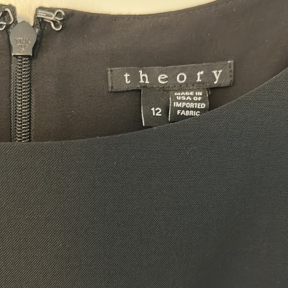 Theory Sleeveless Fitted Dress in Good Wool in Black - Picture 4 of 5